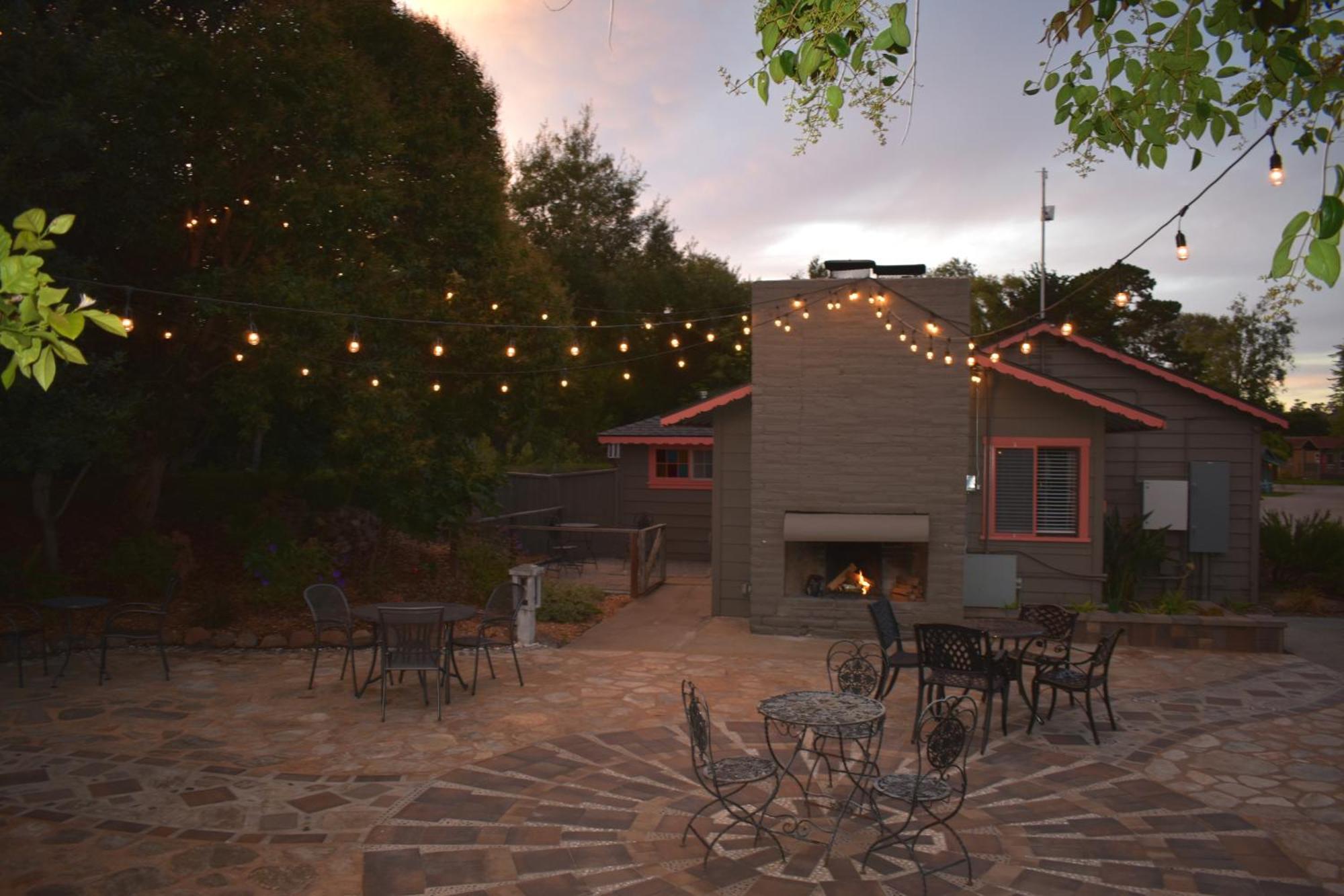 River & Inn