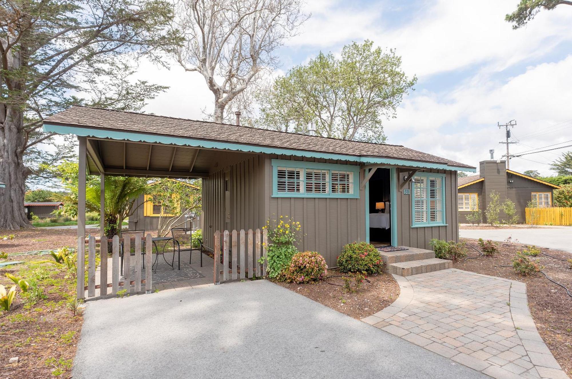 River & Inn Carmel-by-the-Sea