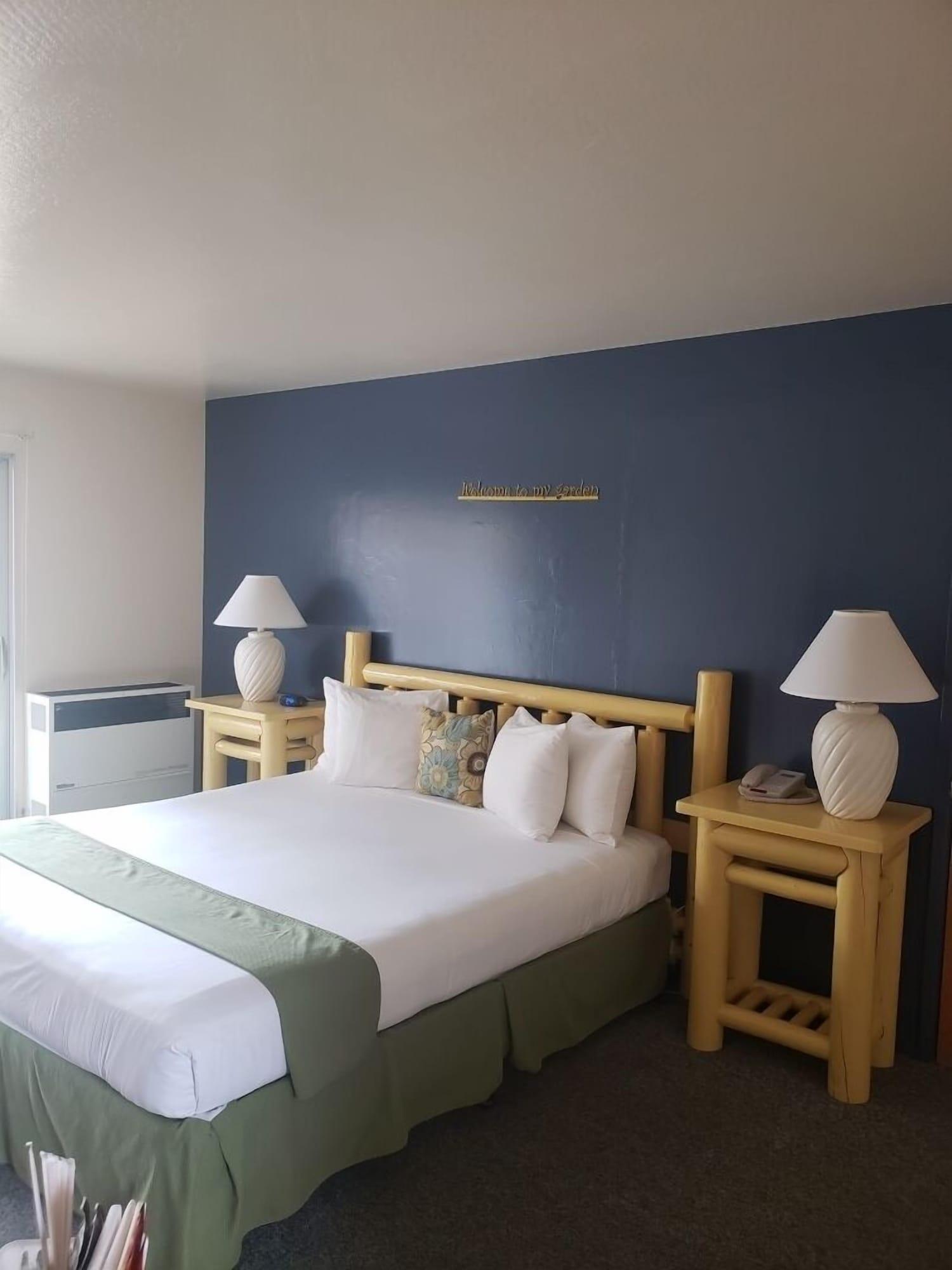 Inn River 3*