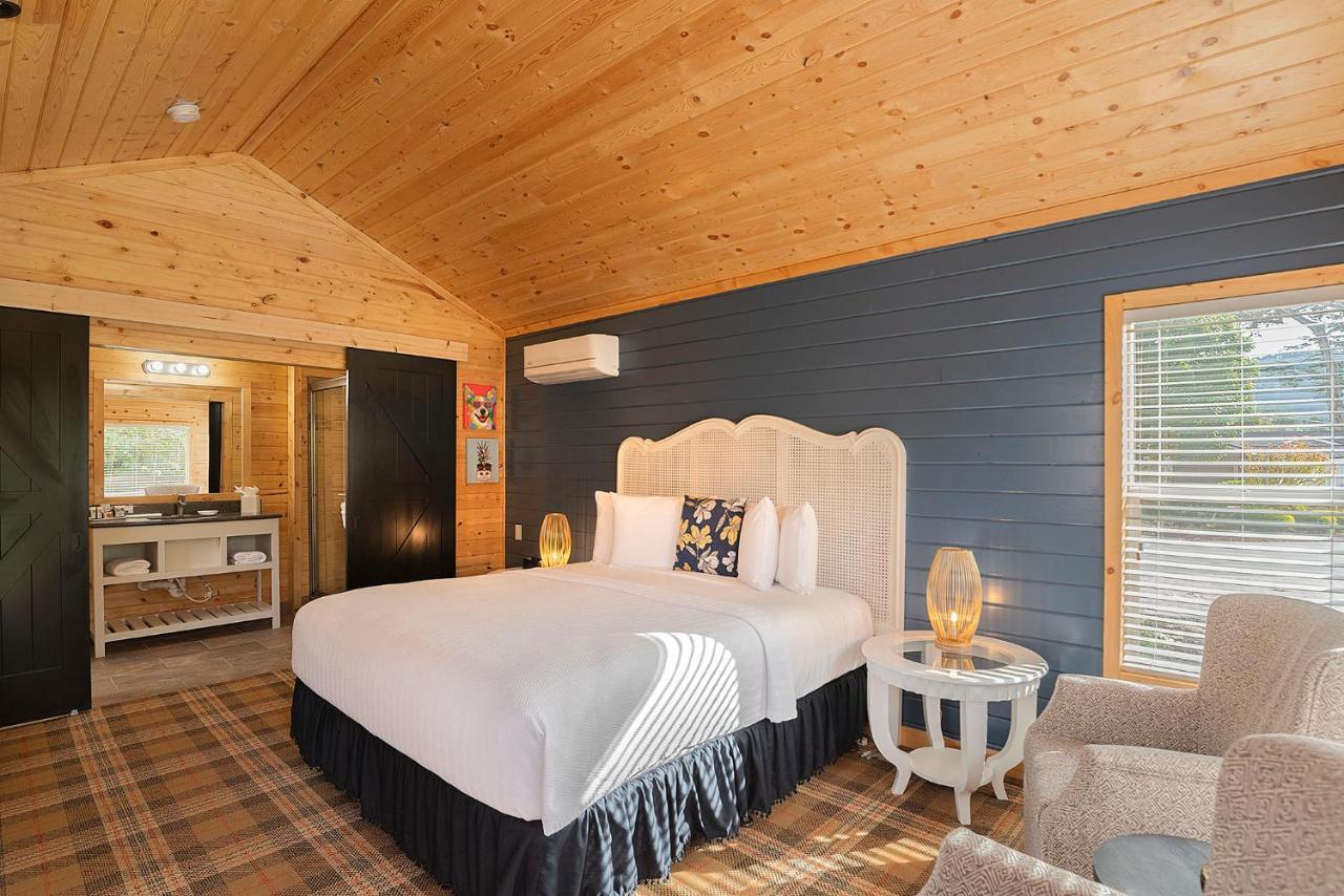 Inn River 3*